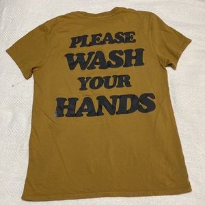 TALENTLESS Please Wash Your Hands Tee Gold Men’s Medium